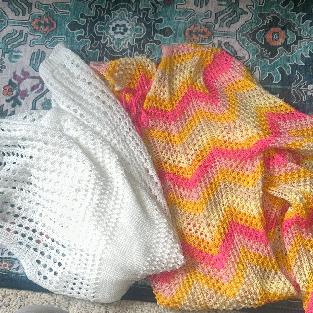 Miken White Crochet & Multicolor Chevron Swim Coverup Set